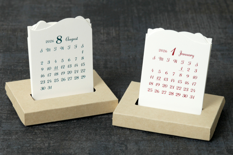 【2026年】卓上箔押しカレンダー